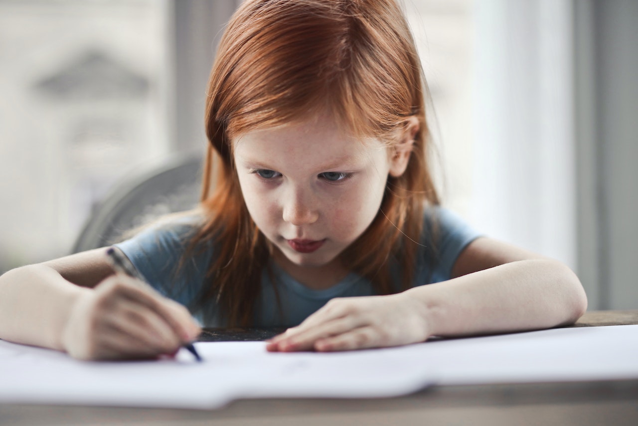 Kiedy warto rozpocząć naukę pisania dla dziecka?