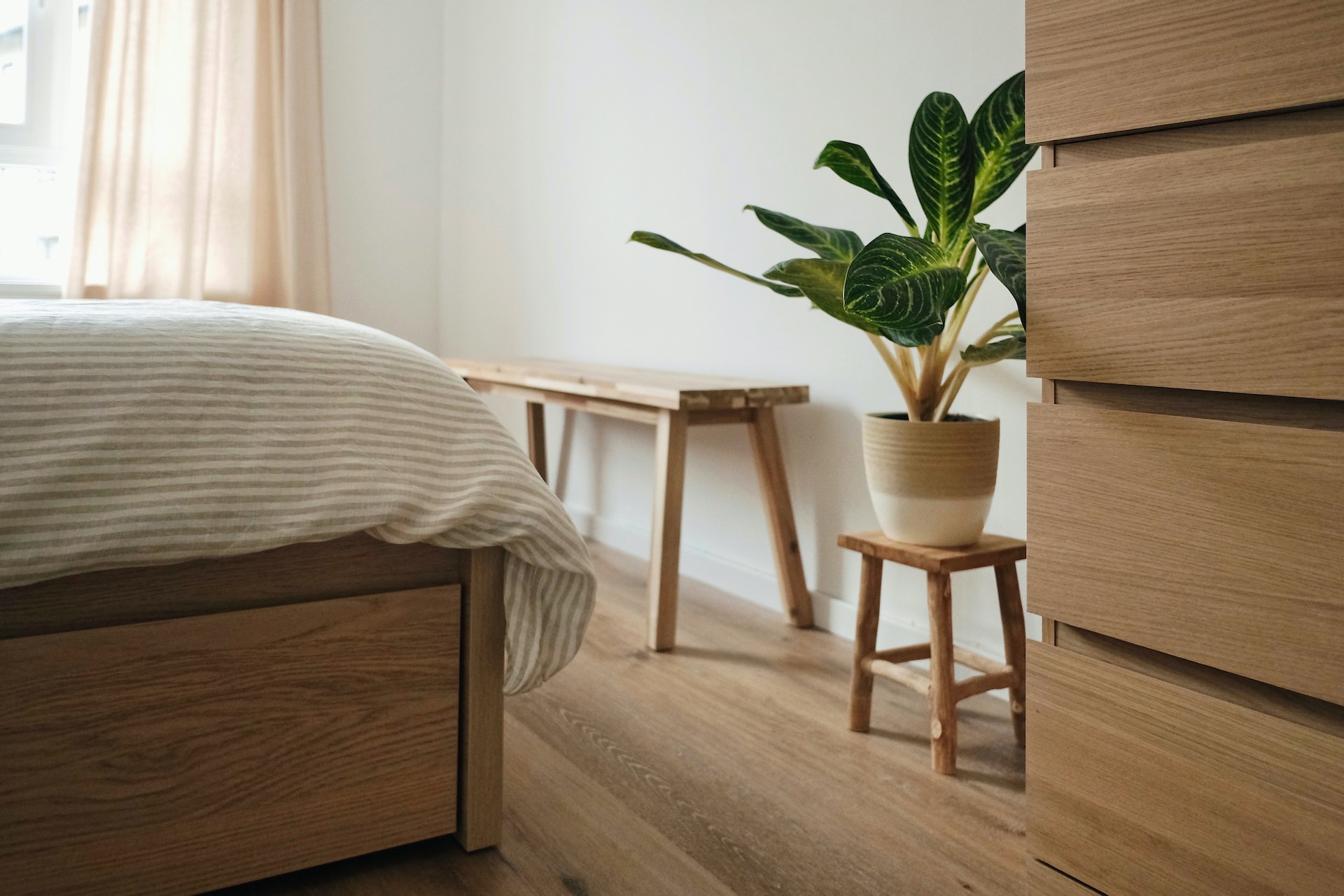 łóżka drewniane sklep